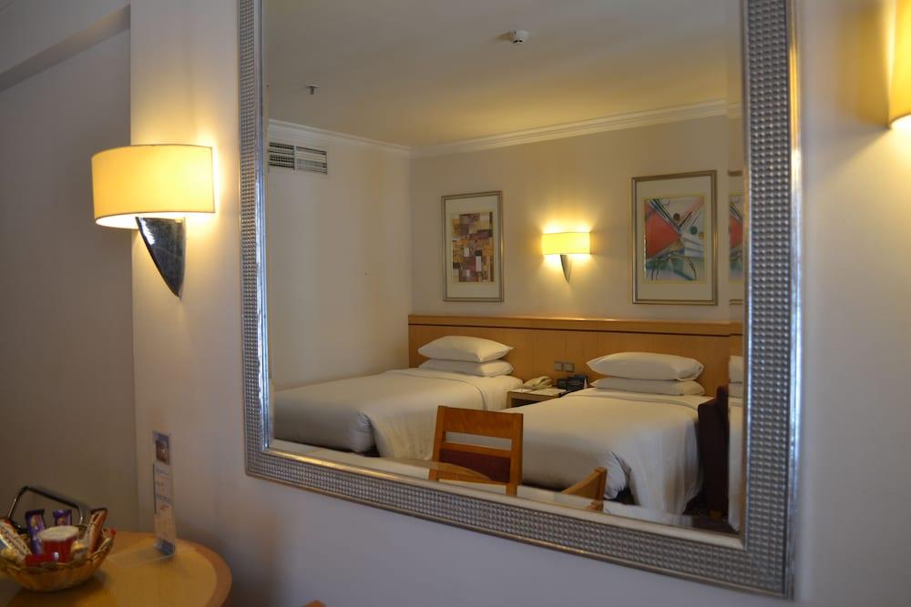 Makkah Towers Hotel Mekka Kültér fotó A room at the hotel