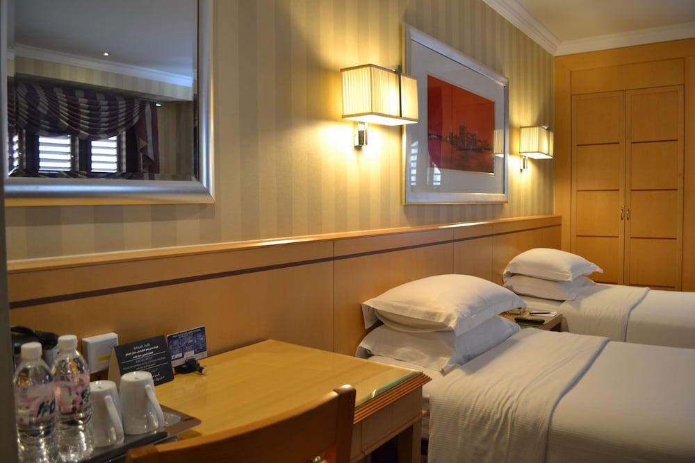 Makkah Towers Hotel Mekka Kültér fotó A room at the hotel